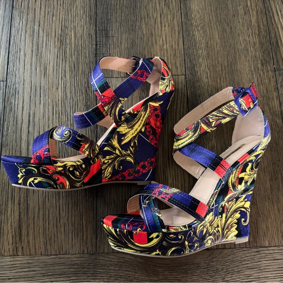 Liliana Multi Color 5in Wedge - Picture 1 of 5